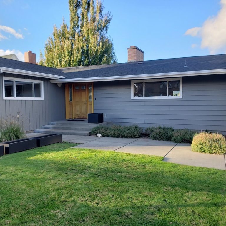 siding painting projects across the hood river or